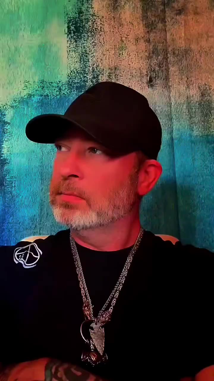 video thumb