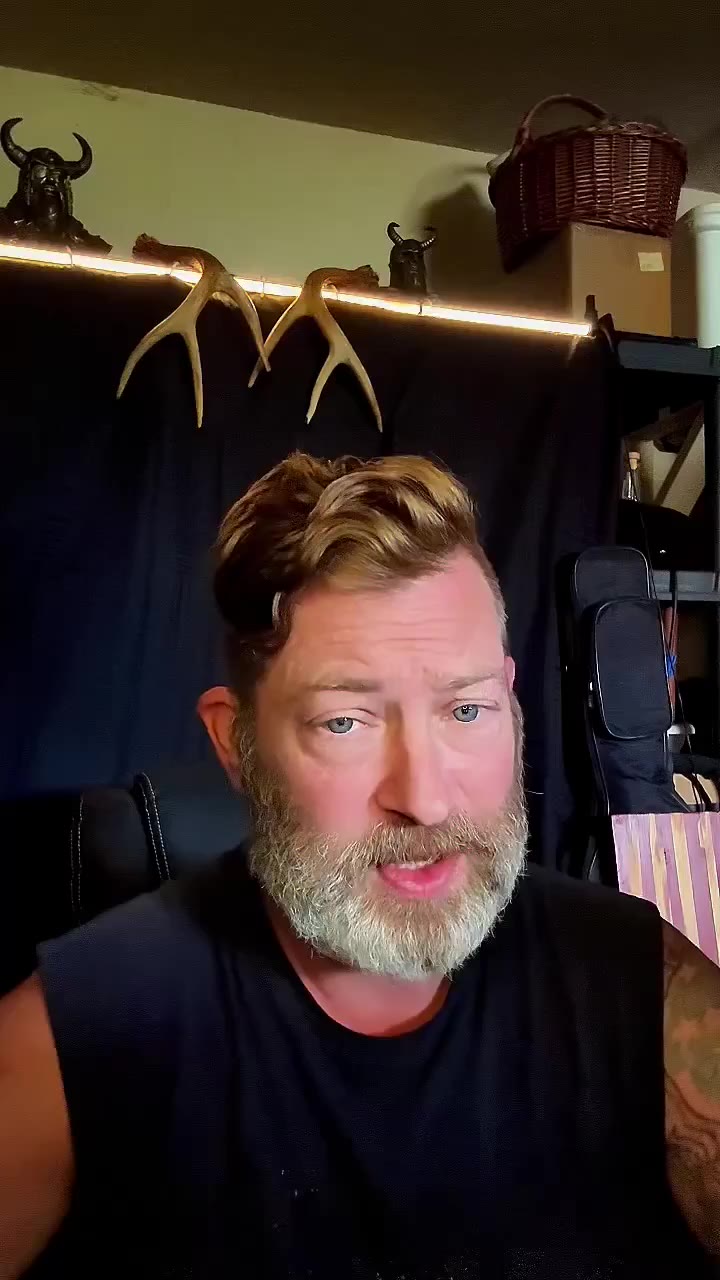 video thumb