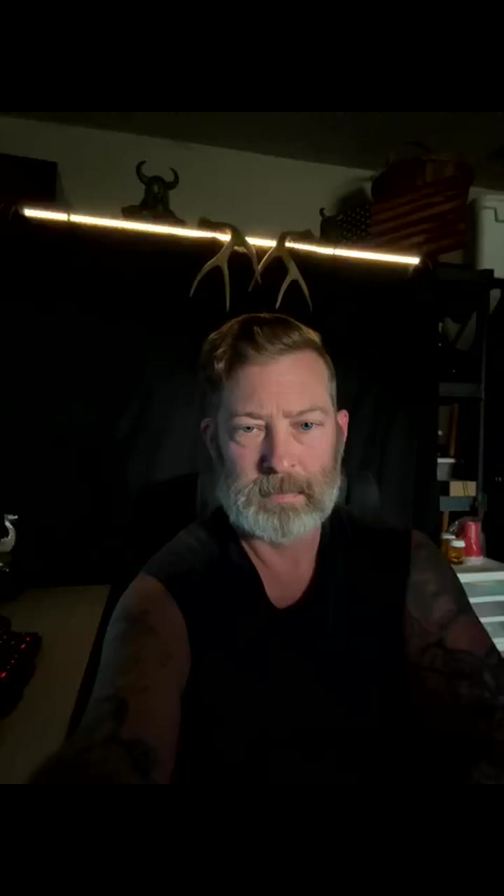 video thumb