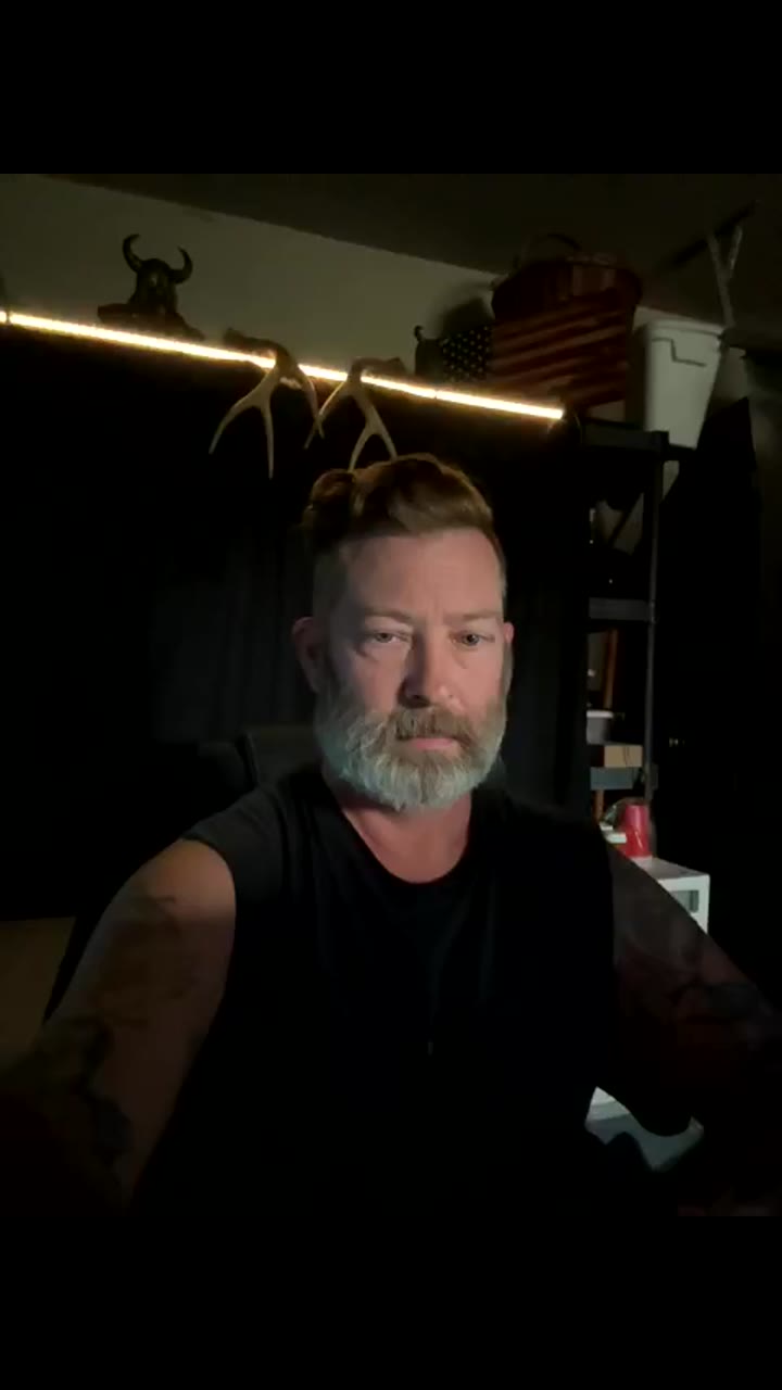 video thumb