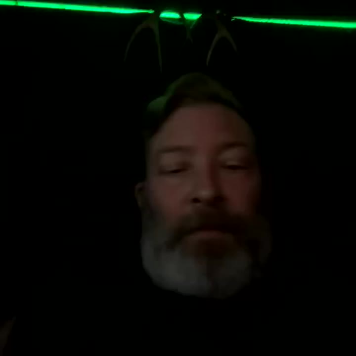 video thumb
