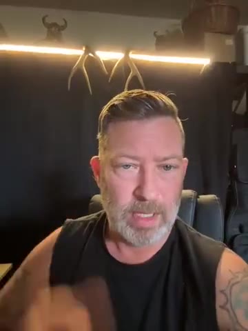 video thumb