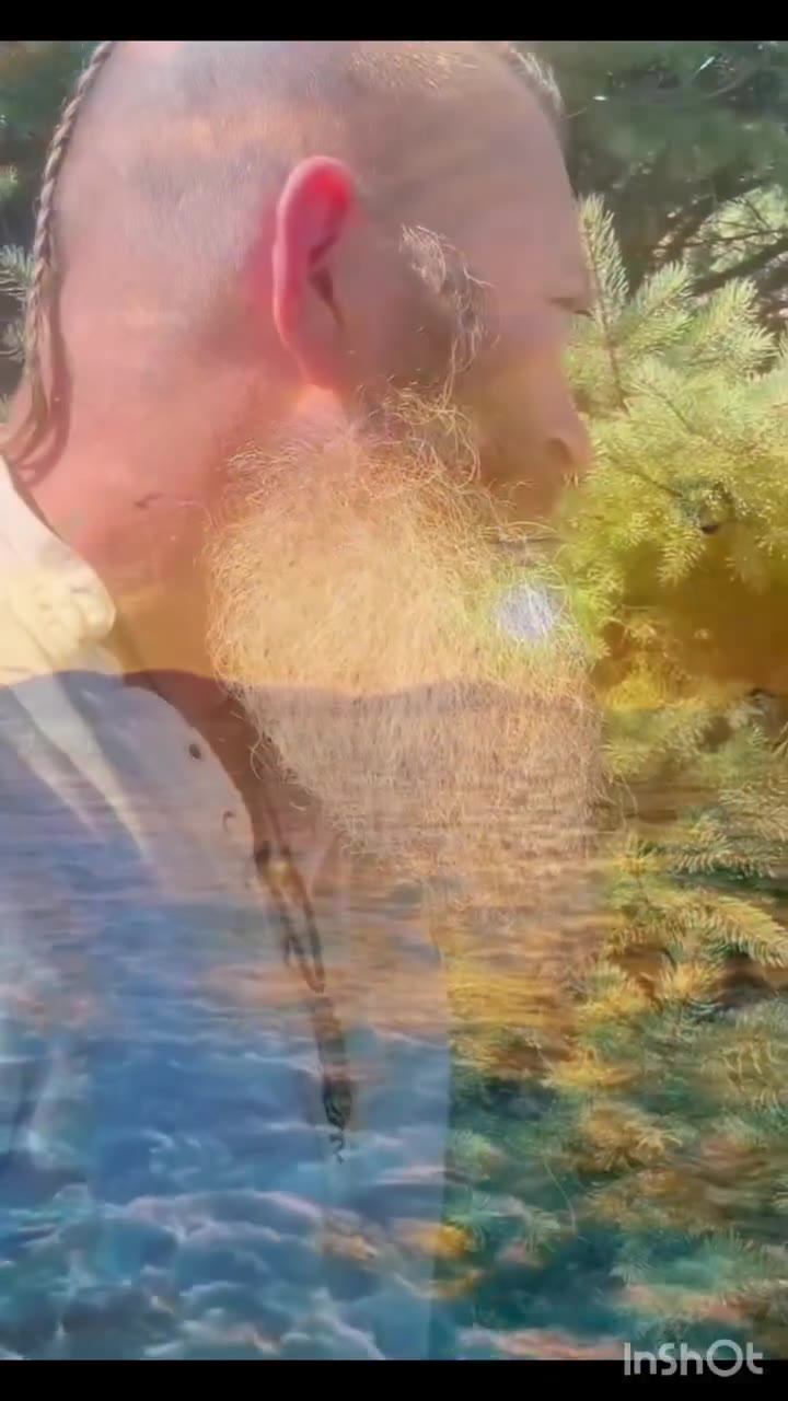 video thumb